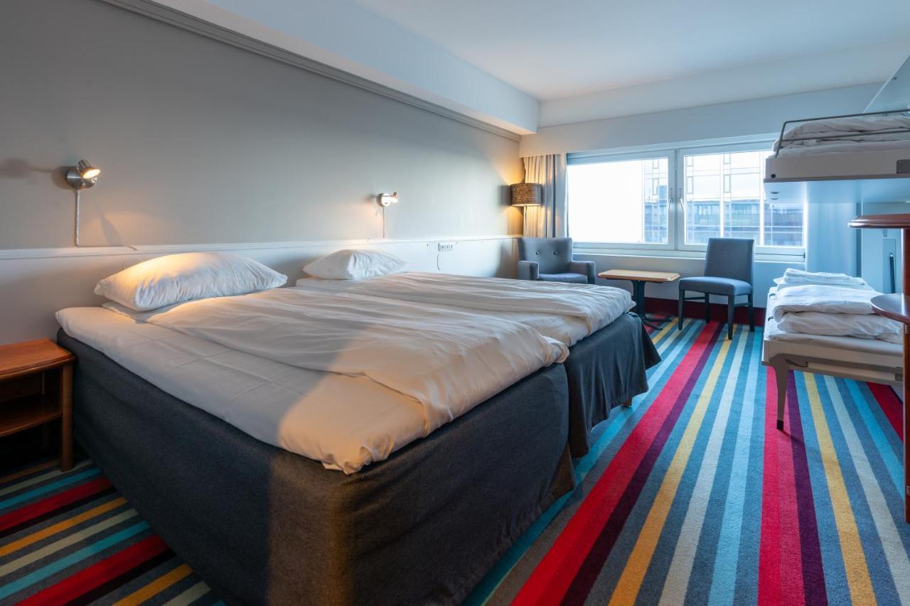 Hotel Dronningen Кристиансан Екстериор снимка